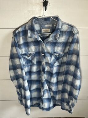 Weatherproof Blue and White Plaid Shirt